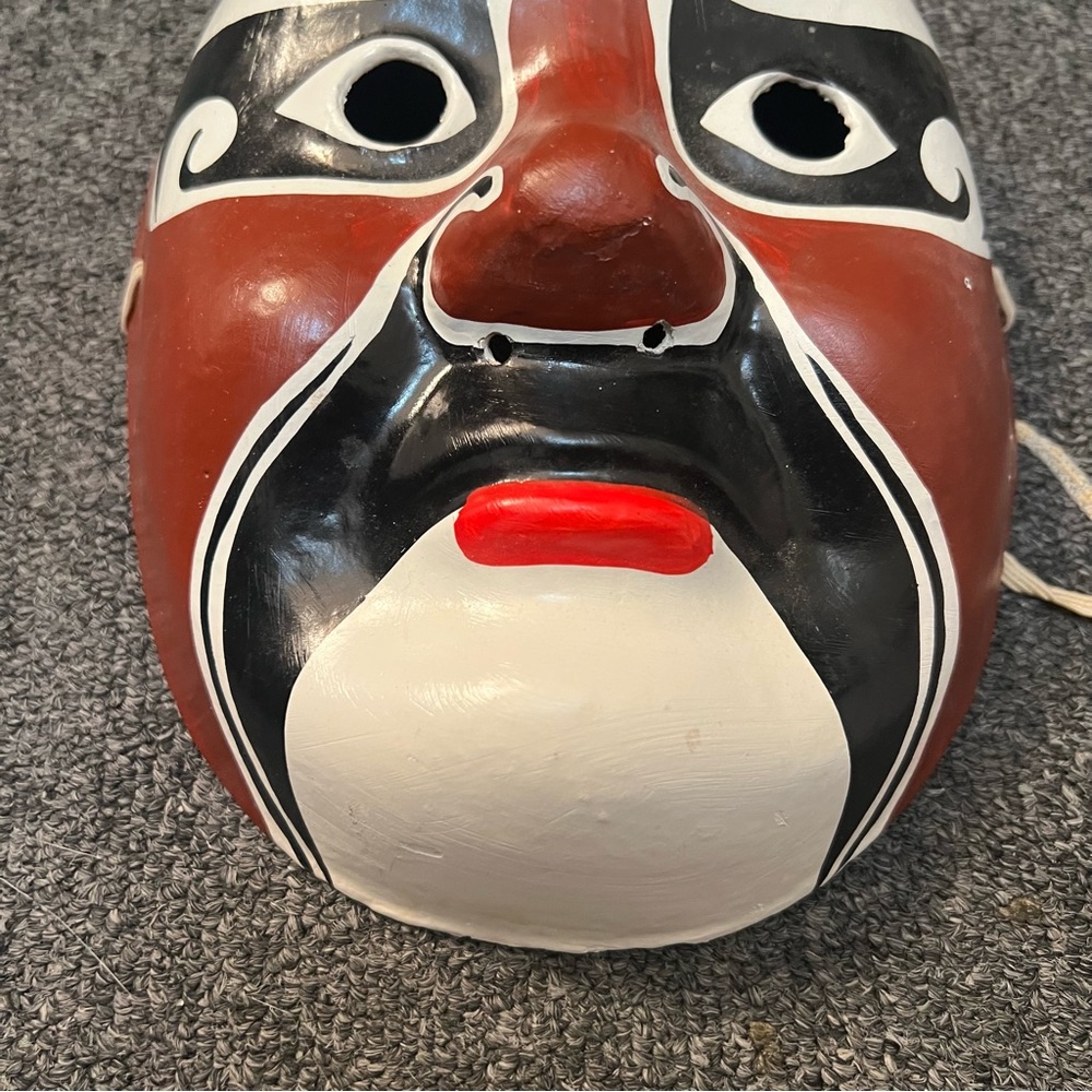 Vintage Hand painted  Paper Mache Asian/Chinese Mask - Picture 10 of 15